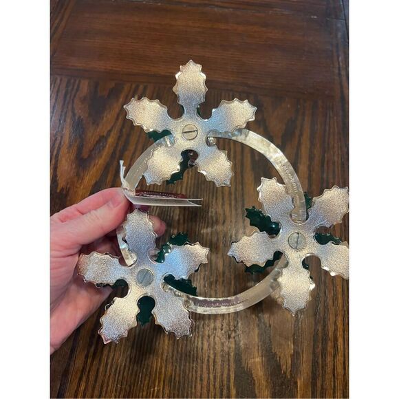 VINTAGE QUEEN ANNE SILVER PLATED 3-LIGHT HOLLY CANDLE CENTERPIECE*NIB* Christmas - Picture 3 of 7